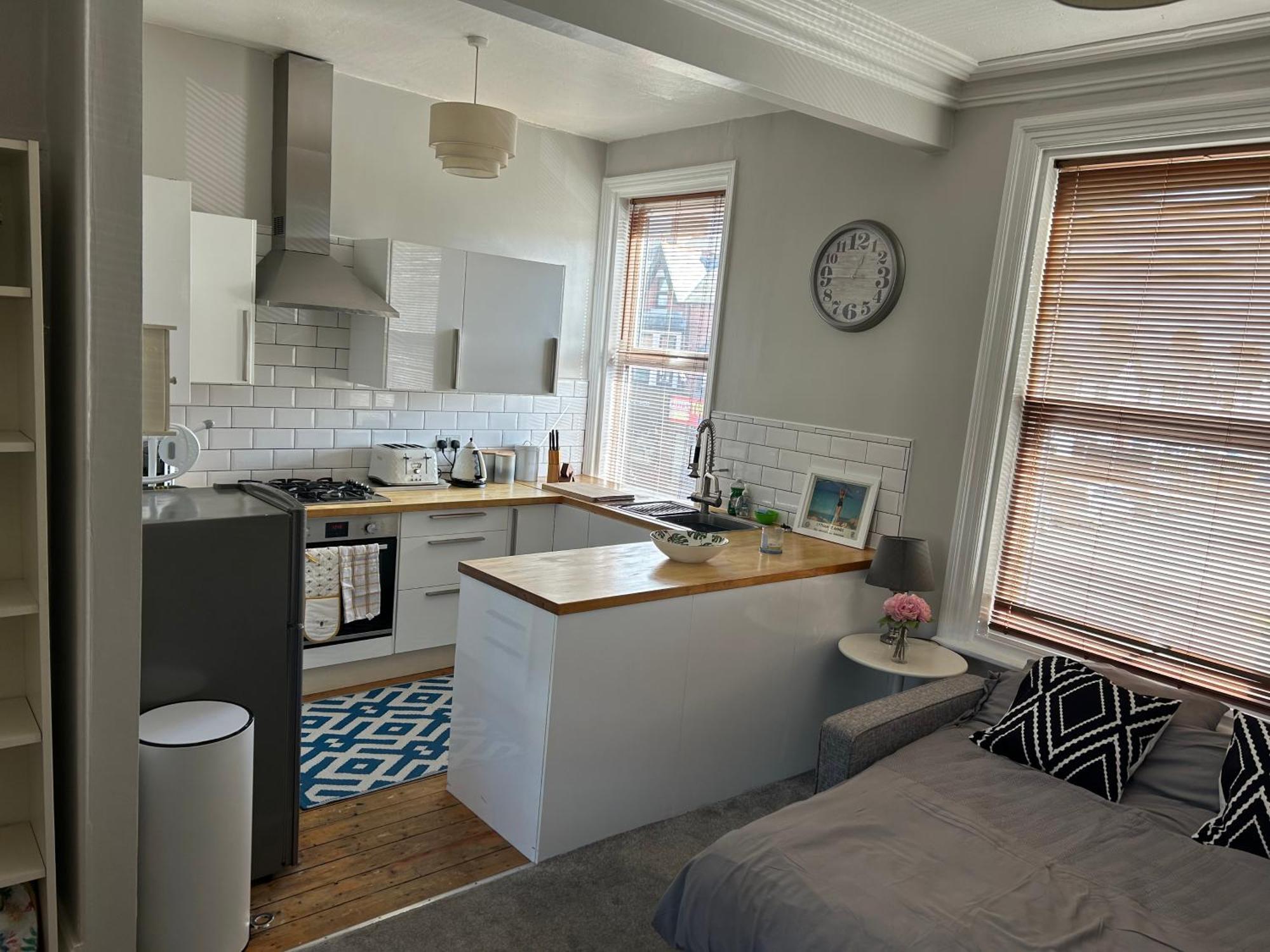 1 Bedroom Spacious Apartment Lytham St. Annes Eksteriør bilde